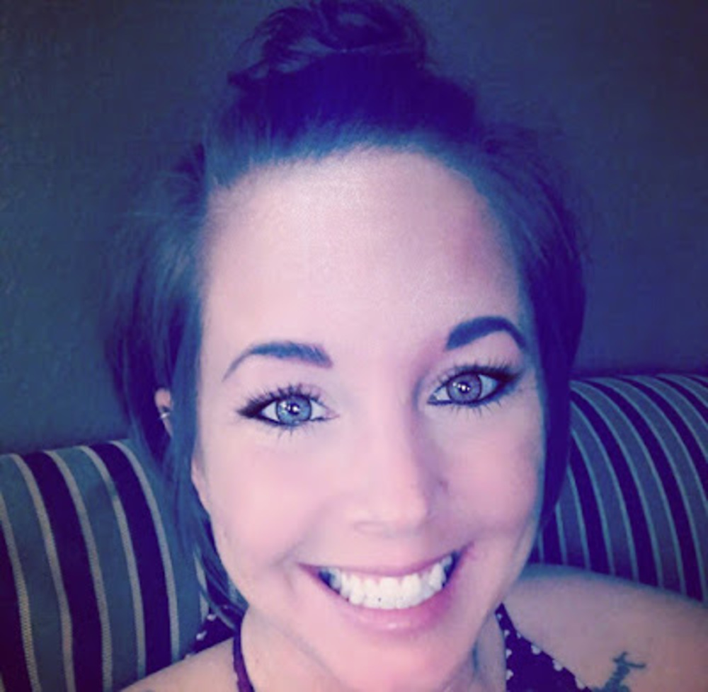 Meet your Posher, Mandy